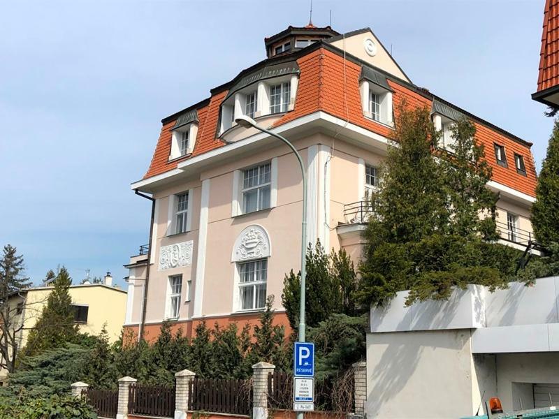 Rooms In Prague-Big+Comfy 외부 사진