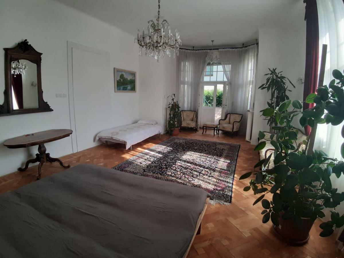 Rooms In Prague-Big+Comfy 외부 사진