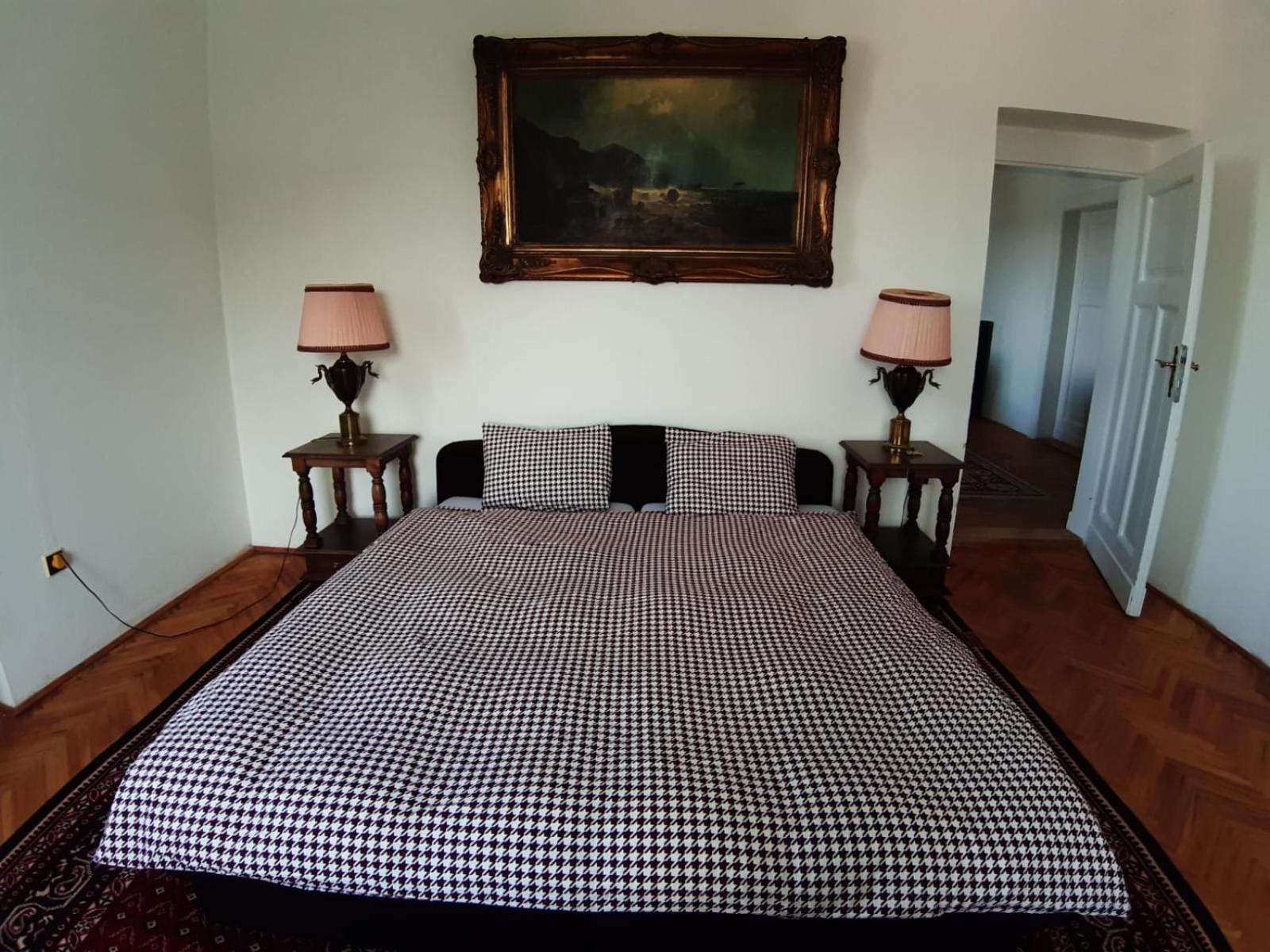 Rooms In Prague-Big+Comfy 외부 사진